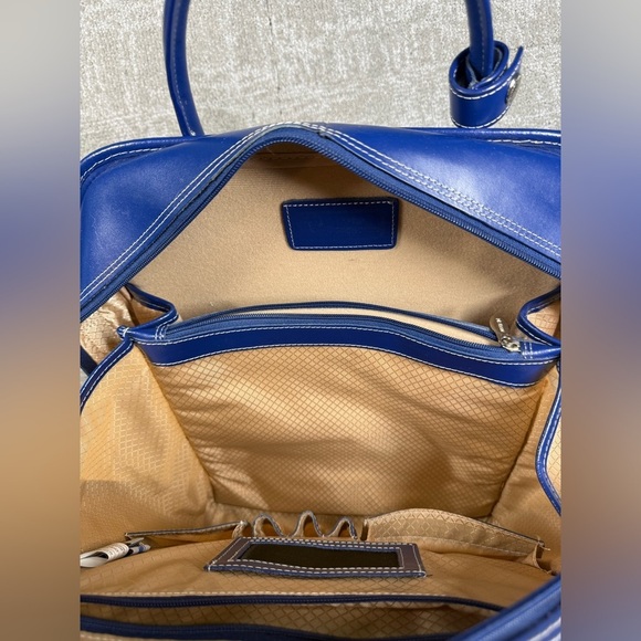 McKlein USA La Grande LEather Vertical Laptop Briefcase Blue Bag - Picture 3 of 13